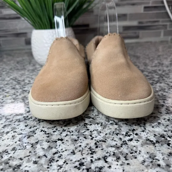 Frye | Women's Ivy Scallop Slip-on Suede Sneakers Size 8.5