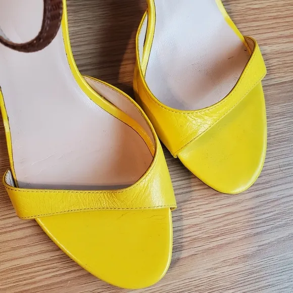 Giorgio Armani yellow &amp; brown heels sandals size 36 made in Italy