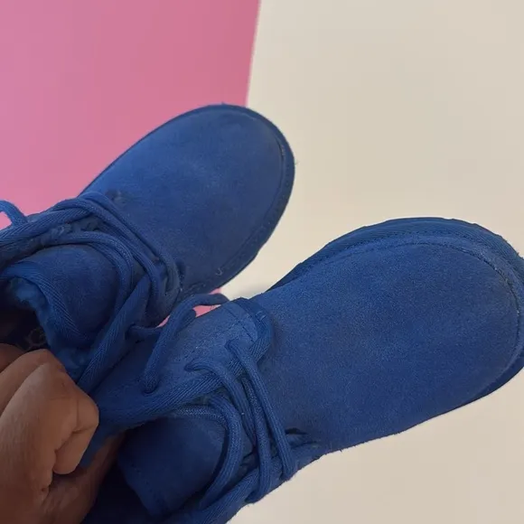Girls K Neumel II Ugg boots