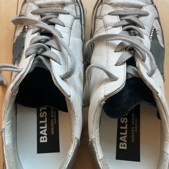 Golden Goose Women’s Size 37 sneaker. Used sneakers but BRAND NEW INSOLES.