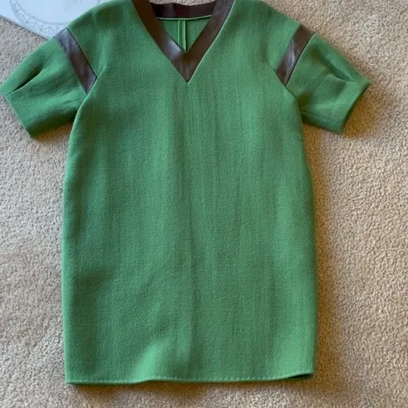 Green Wool V Neck Shoulder Leather Inset Shift Side Pocketsm Dress