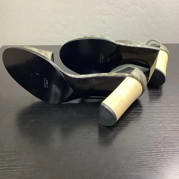 🛍👡GUCCI Vintage Sandals/Heels👠