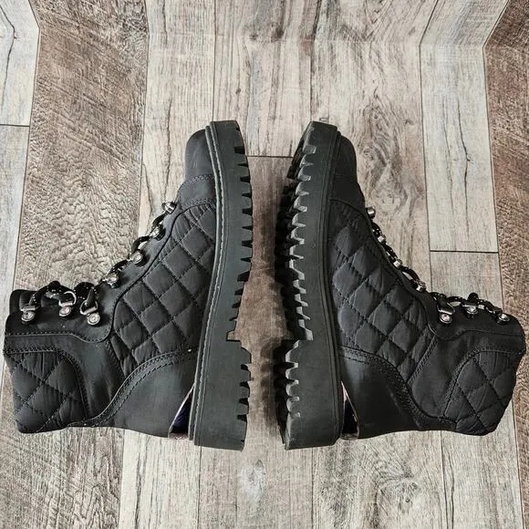 GUESS Ortela Combat Boots Size 7 Black Quilted Fabric Chunky Moto Ankle Lace Up
