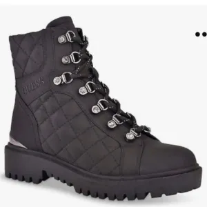 GUESS Ortela Combat Boots Size 7 Black Quilted Fabric Chunky Moto Ankle Lace Up