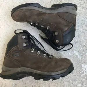 Hi-Tec hiking boots