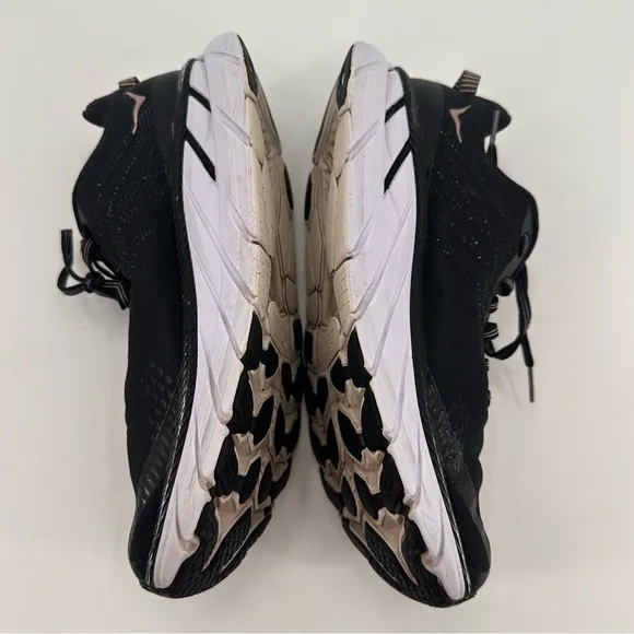 Hoka Black Clifton 6 Running Shoes Women’s Size 9.5