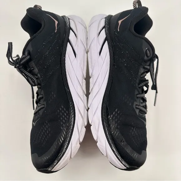 Hoka Black Clifton 6 Running Shoes Women’s Size 9.5