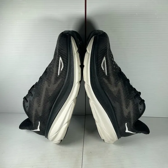 Hoka Clifton 9 - Black and White Running Shoes