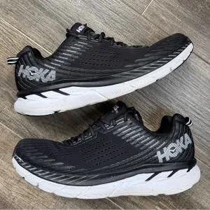 Hoka one one black white running sneakers shoes 10.5
