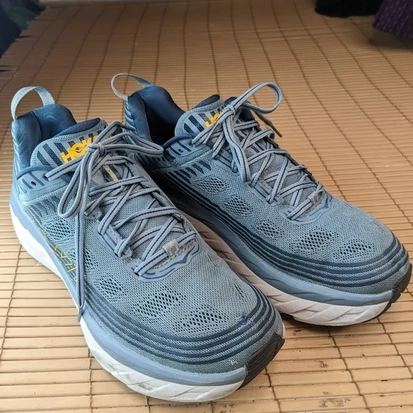Hoka One One Bondi 6 men's sz 11 blue running shoes
