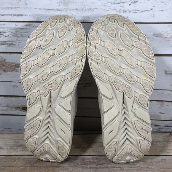 Hoka One One Clifton 8 Shoes Mens Size 8D Athletic Running Jogging Cream Ivory