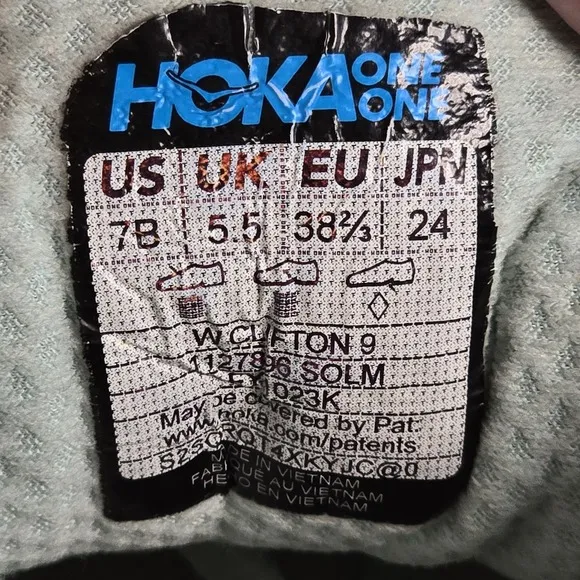 Hoka One One Clifton 9 Womens Size 7 B Running Shoes Sneakers 1127896 SOLM