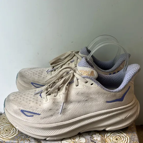 Hoka x Free People Movement Clifton 9 Eggnog Running Sneakers Women's size 7
