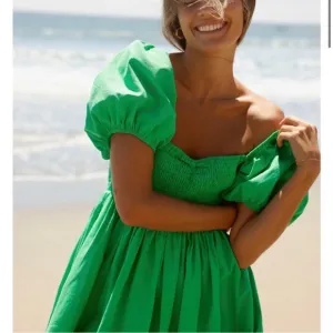 House of Harlow 1960 Linen Kelly Green Boho  Puff Sleeve Cottage Style Dress
