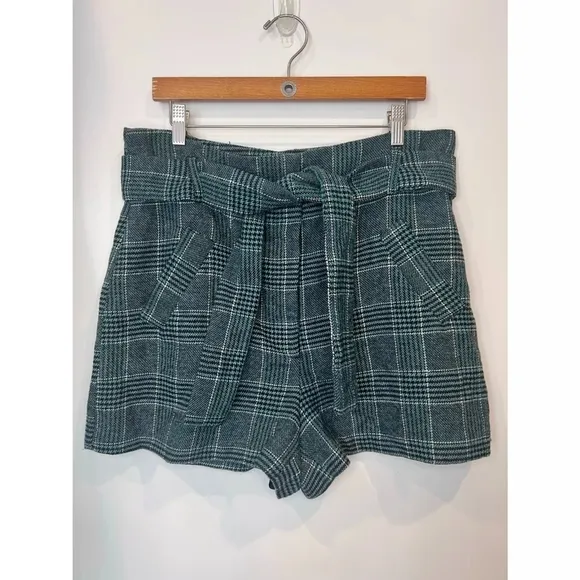 House of Harlow 1960 Plaid Shorts – Size S, NWT
