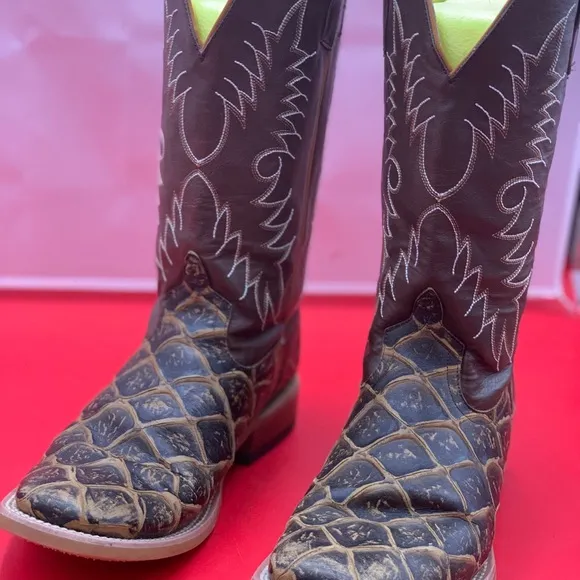 HP horsepower men 6 cowboy boots