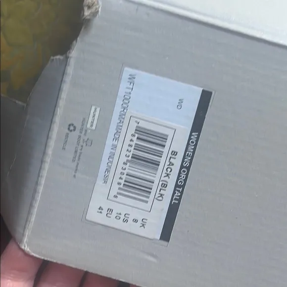 Hunter Peter rabbit boots never worn
