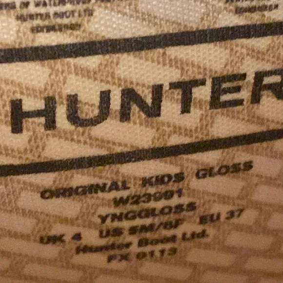 Hunter tall buckled shiny rain rubber boots