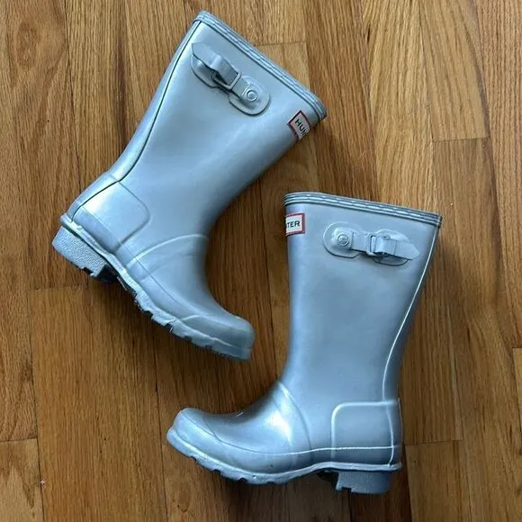 Hunter sz EU 31 US 13 silver Hunter rain boots great pre owned condition