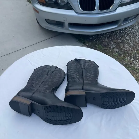 IUV Cowboy Boots