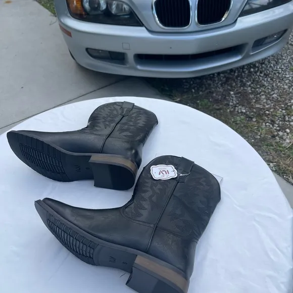 IUV Cowboy Boots