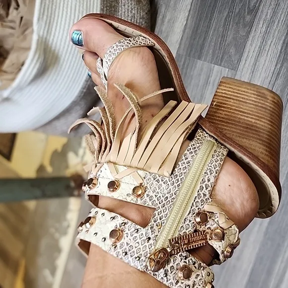 Ivy Kirzhner sandals