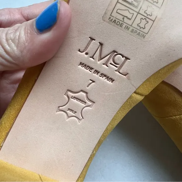 J McLaughlin Yellow Pumps Heels Buckle Shoes Suede JMcL Work Office Lisbeth ?