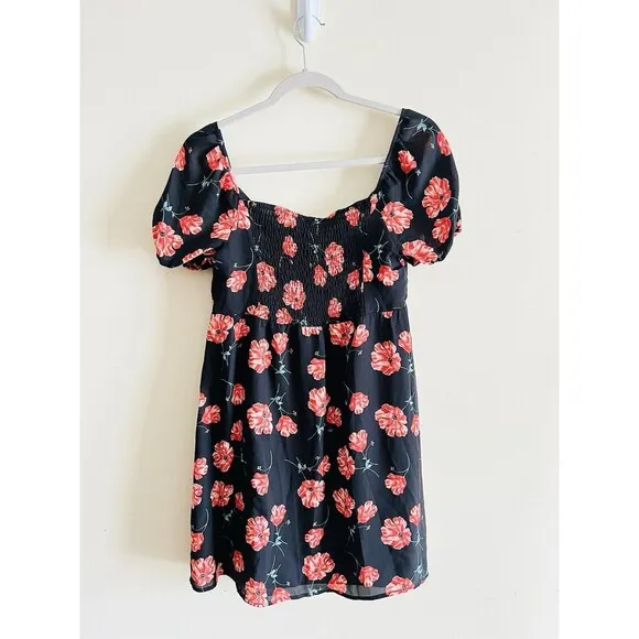 Jack By BB Dakota - Pretty in Poppies Floral Print Mini Dress  Small‎  NWT Black