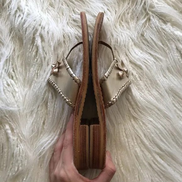 JACK ROGERS “Adeline” bow sandals 7