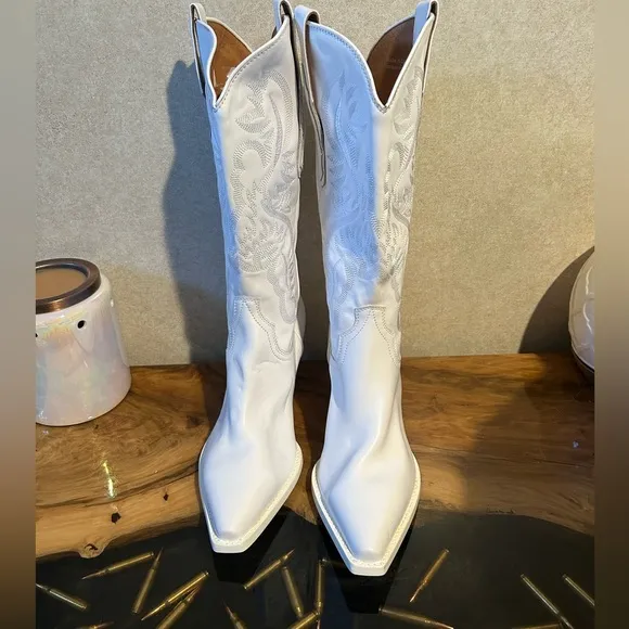Jeffrey Campbell Dagget Leather Boots White 10
