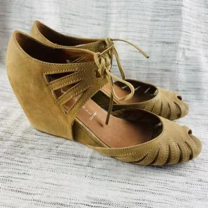 Jeffrey Campbell Tan Leather Wedge Peep Toe Sandals Ankle Lace Up Closure 6.5