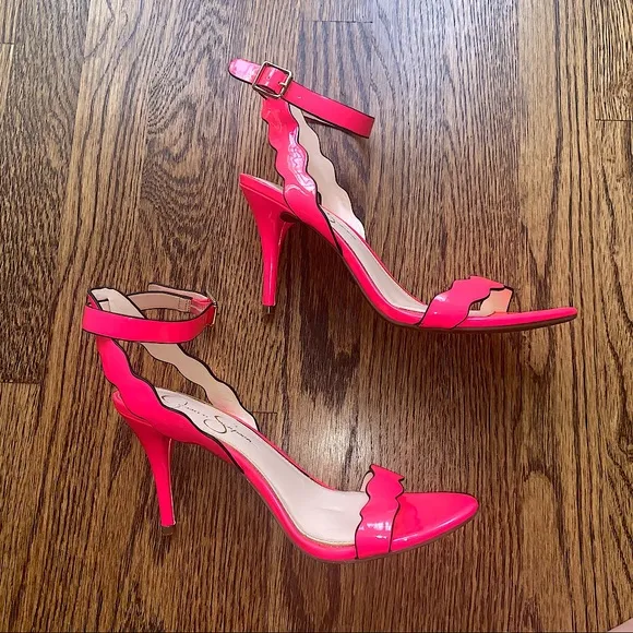 Jessica Simpson Morena scallop ankle strap sandals