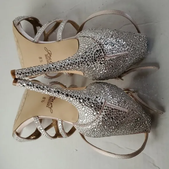 Jewel Badgley Mischka Gweny Heels Pumps Stilettos Strappy Sandals Women's Womans