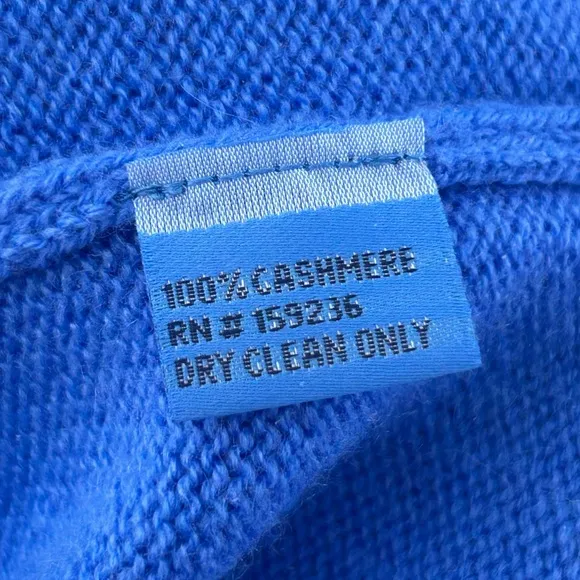 J.MCLAUGHLIN Dina Cashmere Turtleneck
