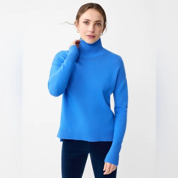 J.MCLAUGHLIN Dina Cashmere Turtleneck