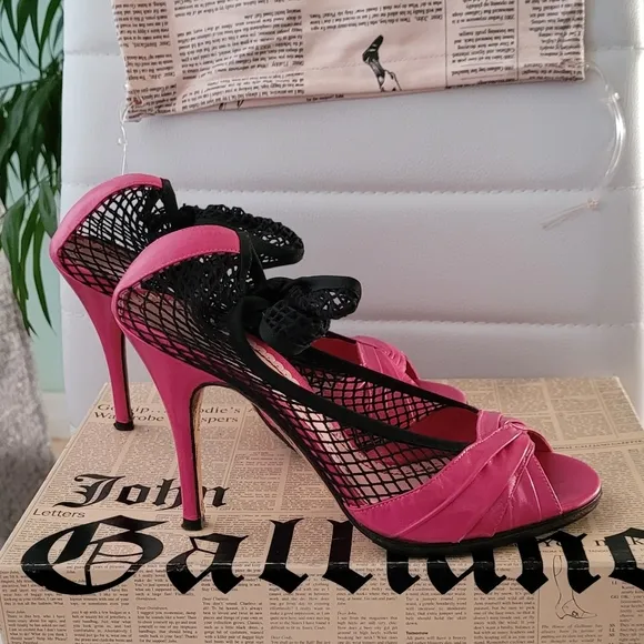 John Galliano Leather Sandals ❤️