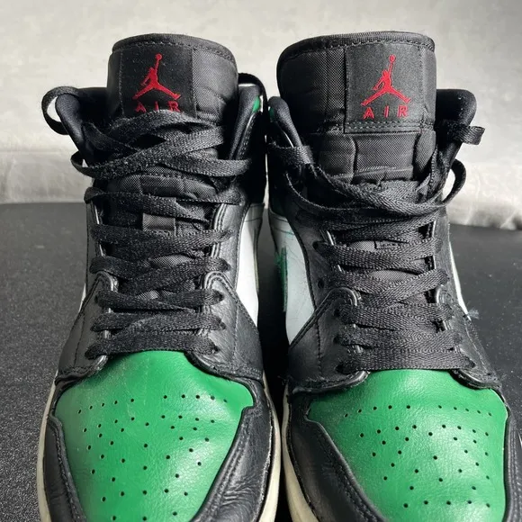 Jordan 1 Mid Pine Green Men's 8 Green 554724-067 Lace Up Basketball Sneakers