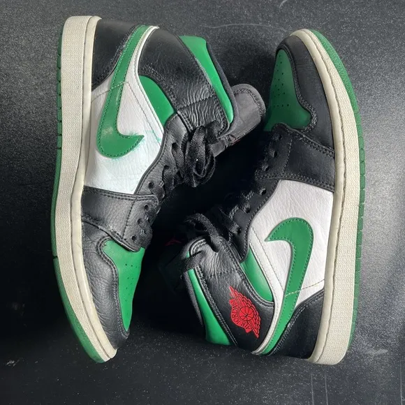 Jordan 1 Mid Pine Green Men's 8 Green 554724-067 Lace Up Basketball Sneakers