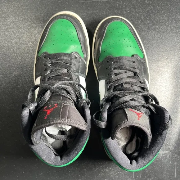 Jordan 1 Mid Pine Green Men's 8 Green 554724-067 Lace Up Basketball Sneakers