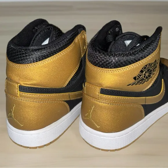 Jordan 1 Retro Melo PE - Men's Black and Gold Sneakers