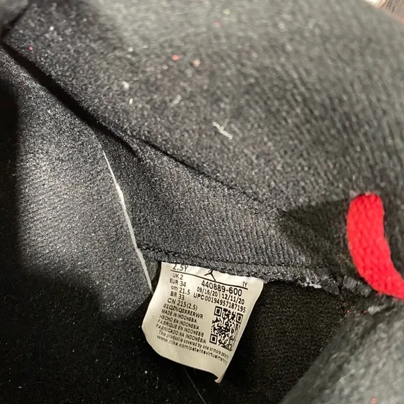JORDAN 5 Raging Bull Boys Sneakers