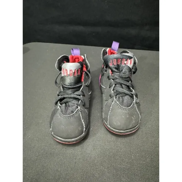 Jordan 7 Retro 304772-018 Size 7C Nike Boys Sneakers