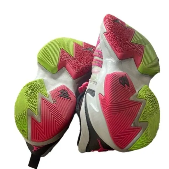 JORDAN‎ WESTBROOK TAKE 3 NEON ELECTRIC GREEN COLOURFUL SNEAKERS SIZE 7Y