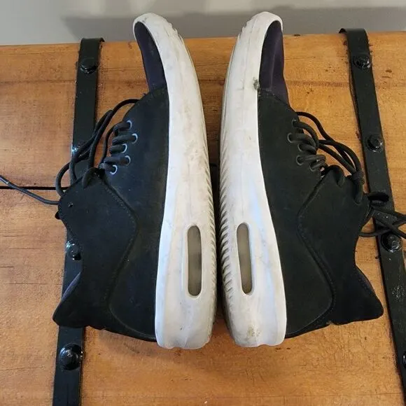 Jordan First Class sneakers size 7.5
