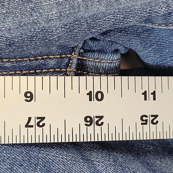 Judy Blue Boyfriend Fit Jeans Light Medium Wash Size 28