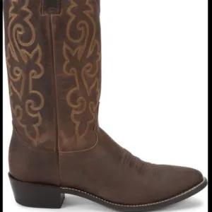 Justin Buck in Brown Boots