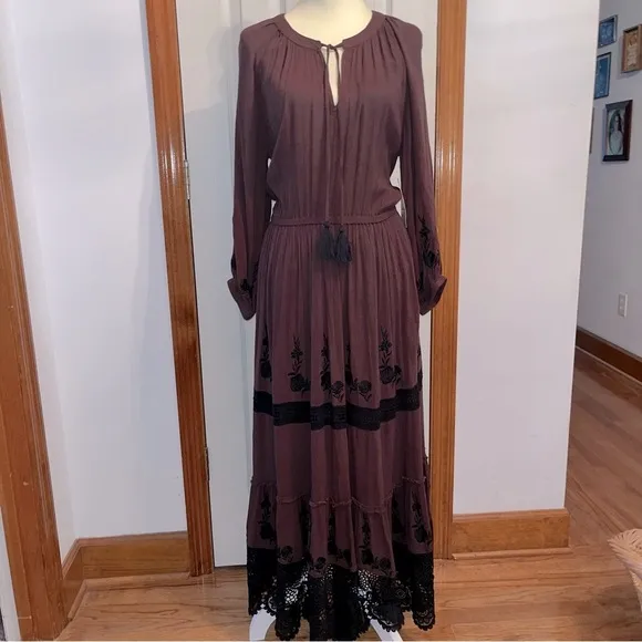 Karen Kane Dandy Girl Long Sleeve Embroidered Lace Maxi Dress • NWT