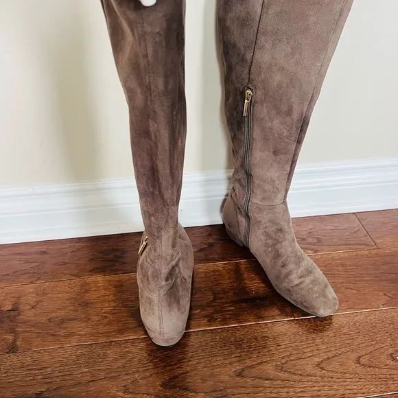 Karl Lagerfeld 8 Women's Suede Knee-High Boots