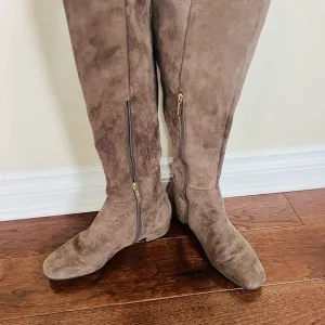 Karl Lagerfeld 8 Women's Suede Knee-High Boots