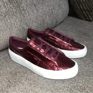 Keds Remi Embossed Leather Slip On Women's Burgundy Slip-On Sneakers